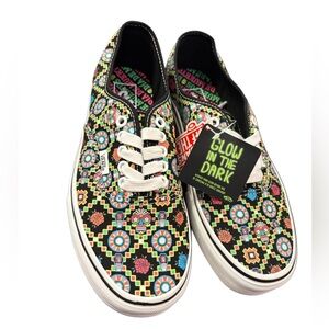 Vans Authentic Dia de Los Muertos limited edition glow in the dark size 7.5M/9W
